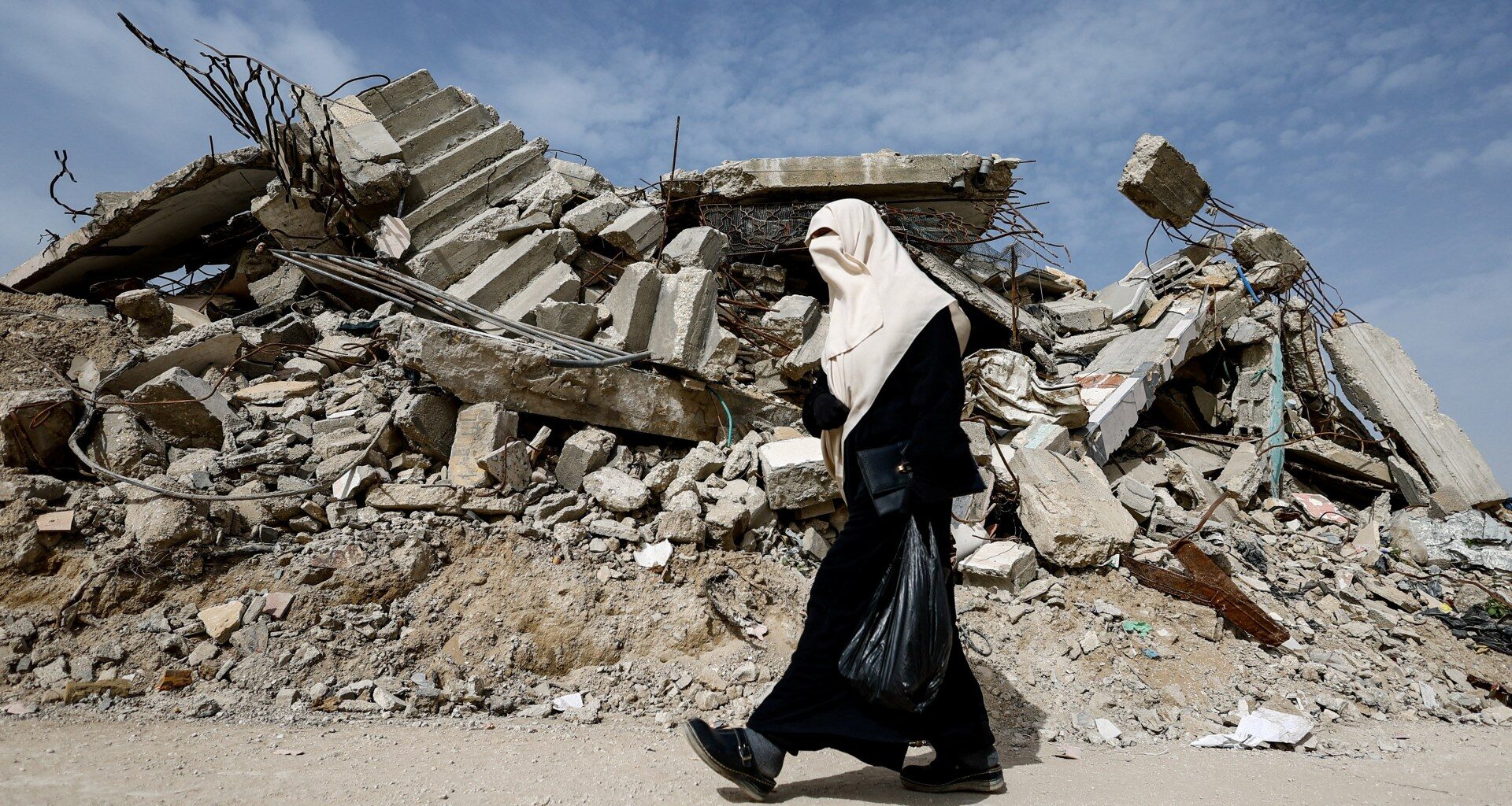 Israel’s top court delays Gaza press access ruling amid years-long ban | Gaza News