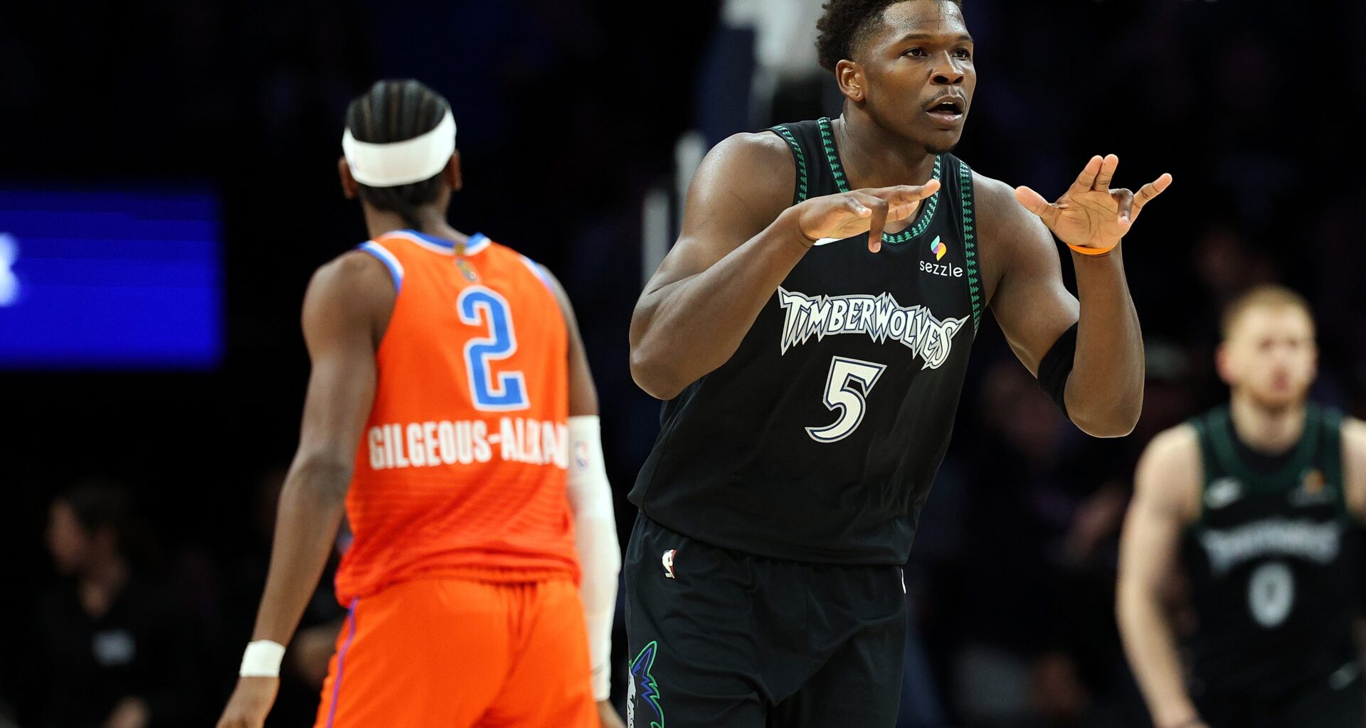 Timberwolves hit 22 3-pointers, coast to 123-111 win over Thunder - NBA