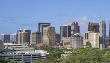 Why High-Functioning People In Hawaiʻi Are Quietly Struggling With Anxiety