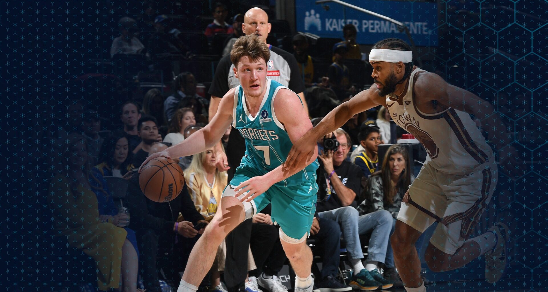 Hornets Fall Behind Early, Warriors Stay In Control After That - NBA