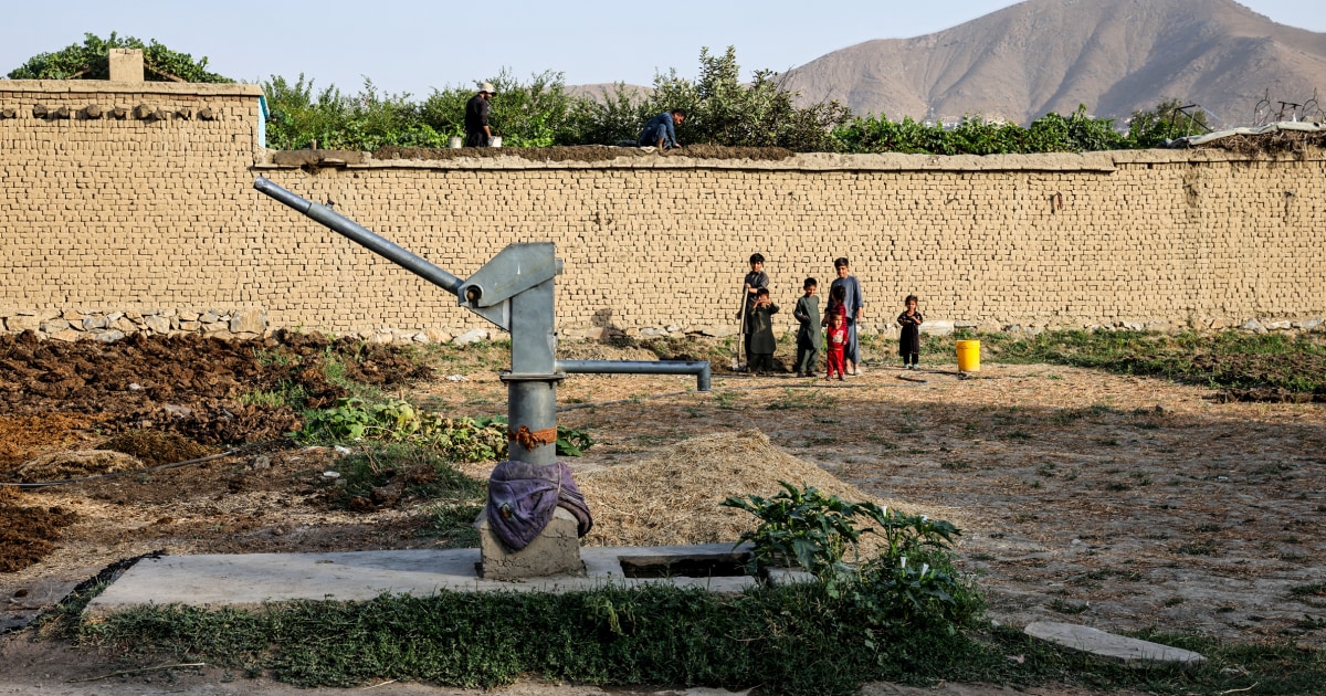 Water supply 'bankruptcy' puts billions at risk, U.N. report warns