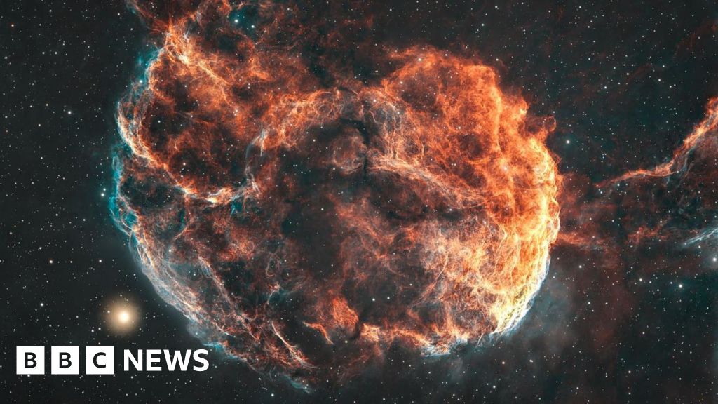 Urban astrophotographer's photos beamed inside Bristol Museum