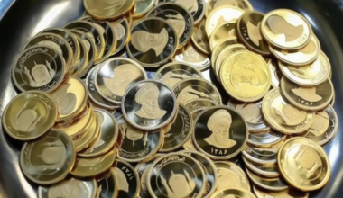 Gold, hoarding, fear: War fever deepens Iran’s economic anxiety