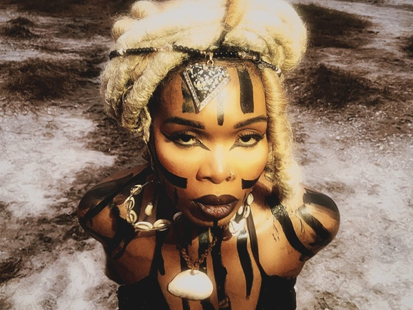 'People called me a witch for having 12 toes'