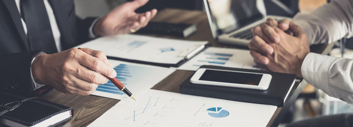 BRC Group Holdings (RILY) Valuation After Q3 Turnaround And Restored Nasdaq Compliance