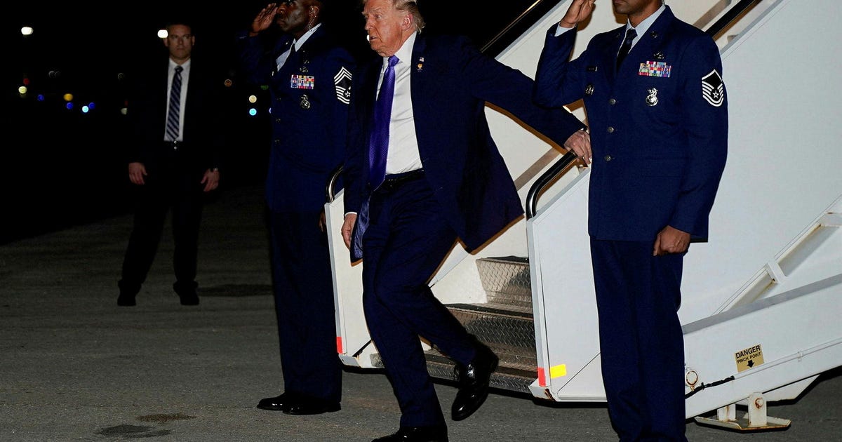 Trump: 'Iran Looking at FREEDOM', U.S. 'Stands Ready to Help' Protesters