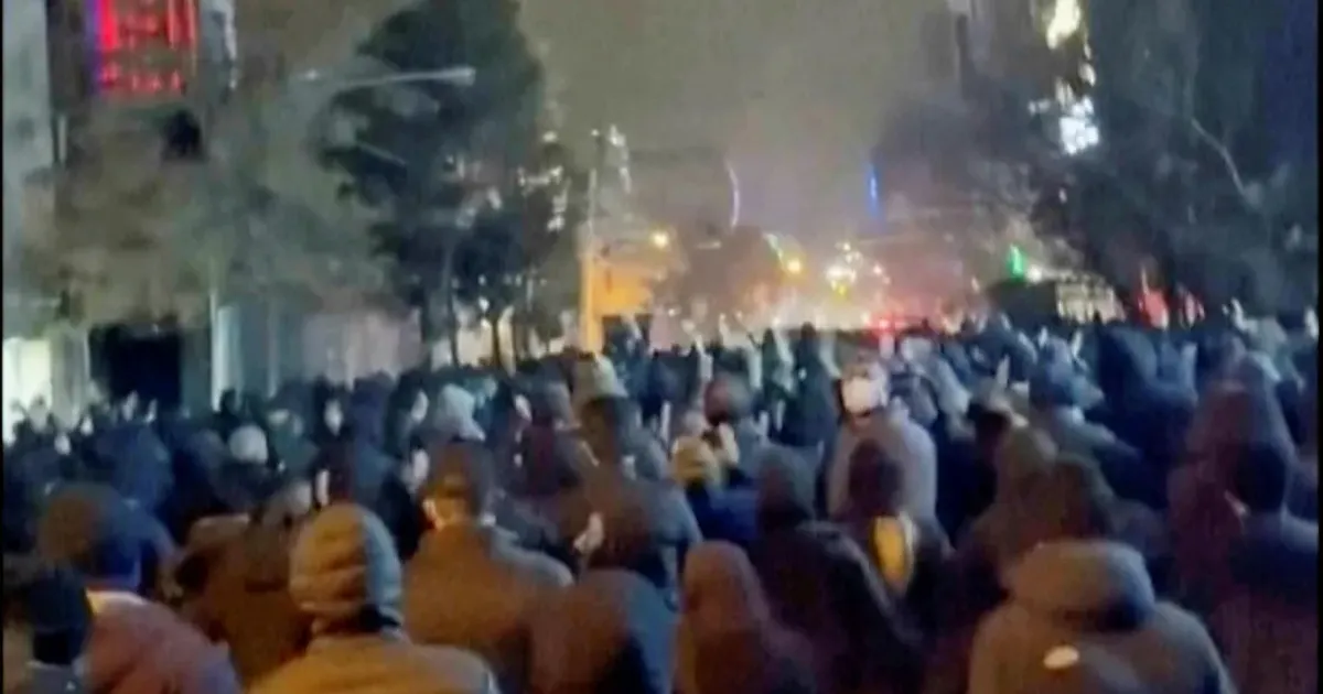 Israeli Support for Iranian Protesters Exposes a Deep Dissonance at Home - Haaretz