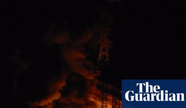 Venezuela accuses US of attacking Caracas as explosions rock capital | Venezuela