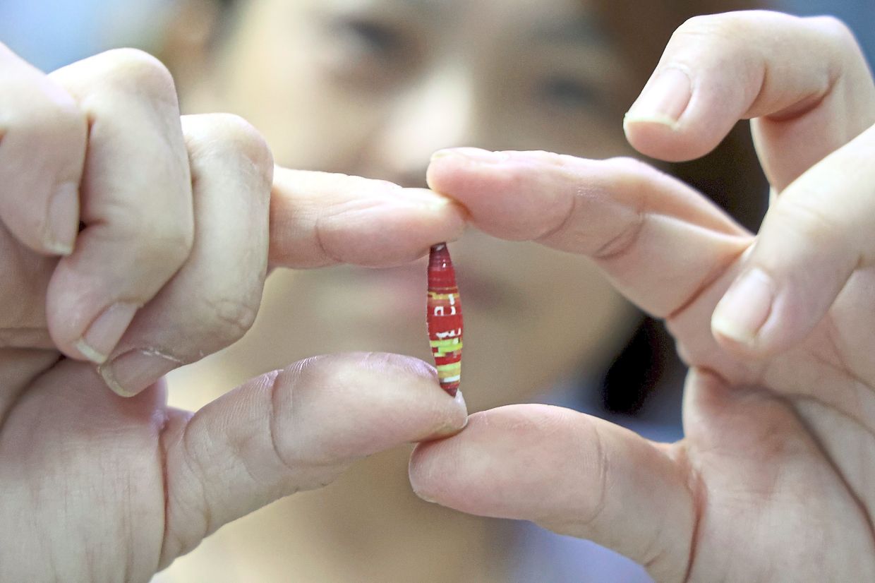 Malaysian crafter turns recycled paper into stunning accessories