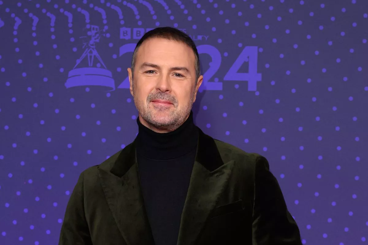 paddy mcguinness in black