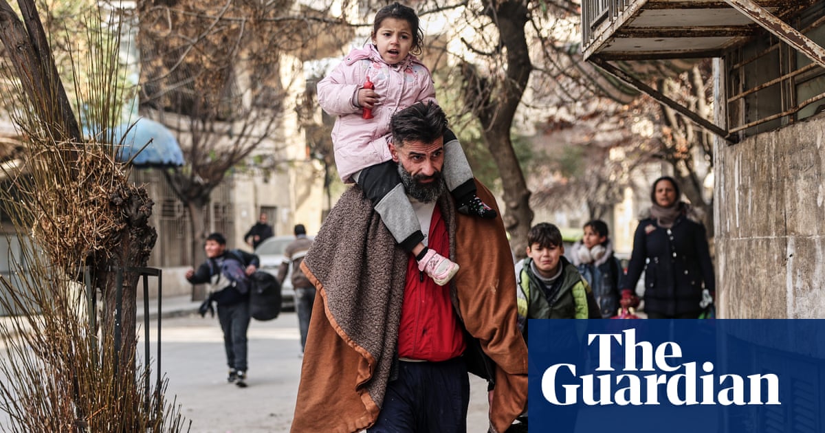 Syrian army orders Aleppo evacuations amid fighting with Kurdish forces | Syria