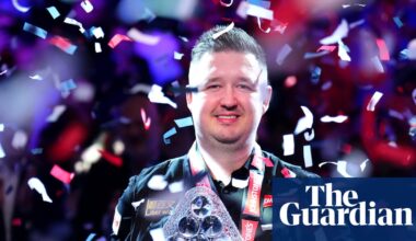 Kyren Wilson holds off John Higgins to secure his first Masters title | Snooker