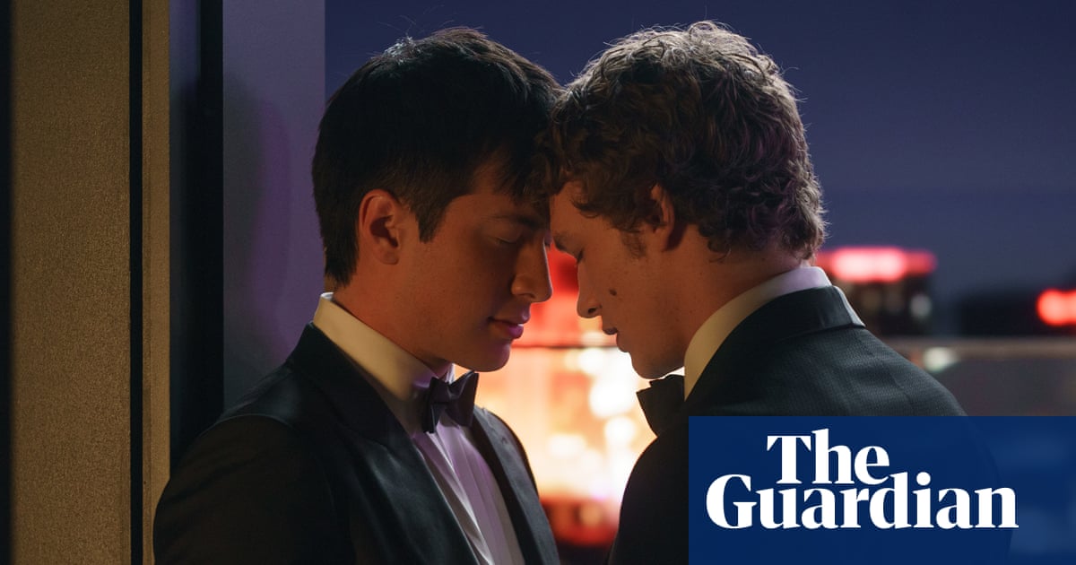 Heated Rivalry books sell out amid Australian fans’ infatuation with gay ice hockey TV show | Books