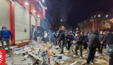 Iran's Guards declare 'red line' on security as Tehran seeks to quell unrest