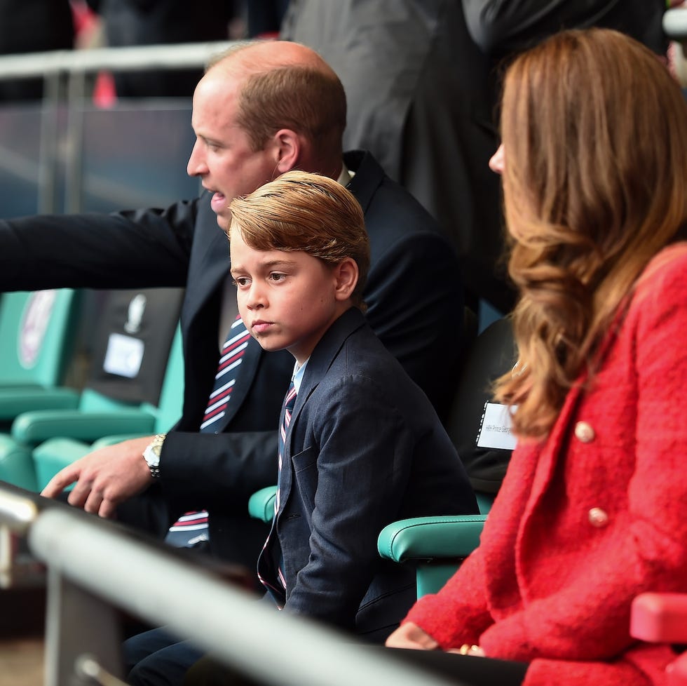 6 ways prince william and kate middleton are preparing prince george to be king