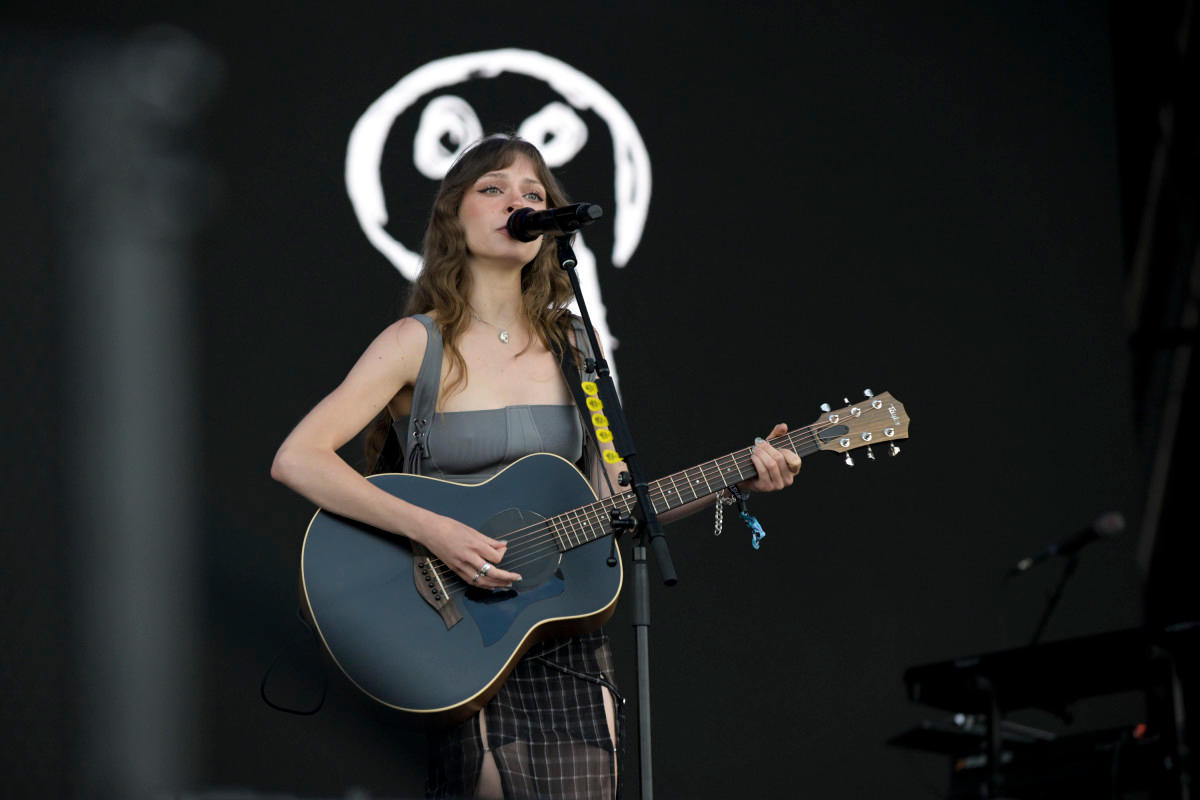 Holly Humberstone performs during Victorious Festival 2024 at Southsea Common on August 24, 2024 in Portsmouth, England.