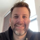 Headshot of Peter Gelling