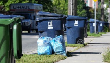 Ontario’s new blue bin system starts tomorrow. Why some fear it will be a ‘disaster’ - The Record