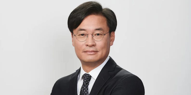 Samsung Electronics Europe CEO Explains Its AI Strategy