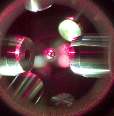 Laser heating experiment in the microgravity conditions Photo: Courtesy of Technology and Engineering Center for Space Utilization of the Chinese Academy of Sciences