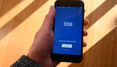 'Online hospital' set to open allowing NHS patients to be treated at home for menopause and prostate issues