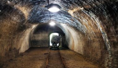 USAR Impacted by High Project Development Spending: What's Next?