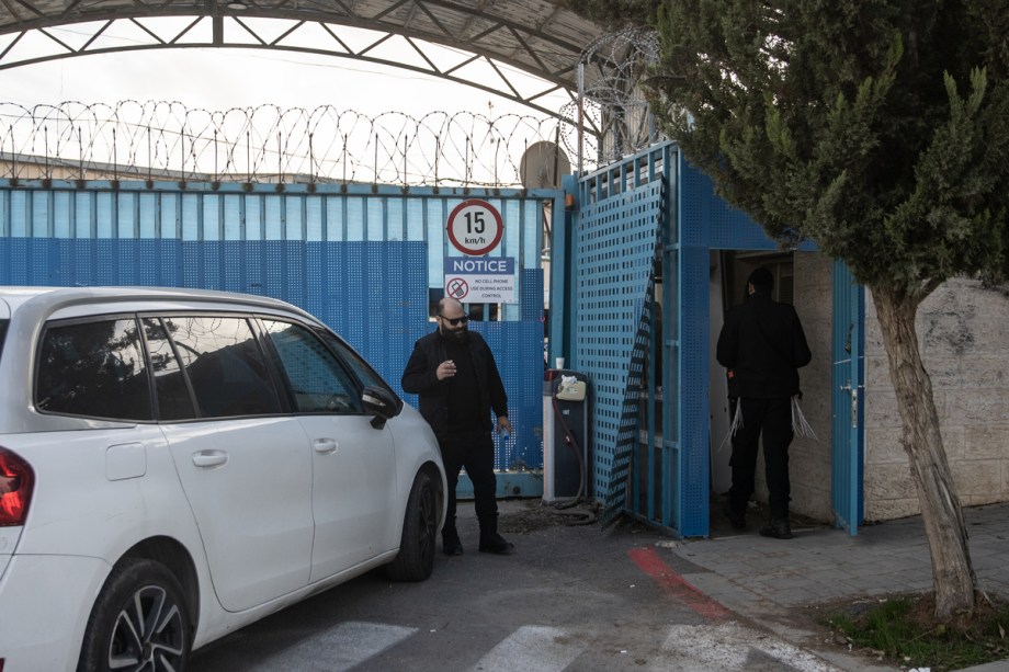 UNRWA condemns Israel’s closure of East Jerusalem health centre as breach of international law – Middle East Monitor