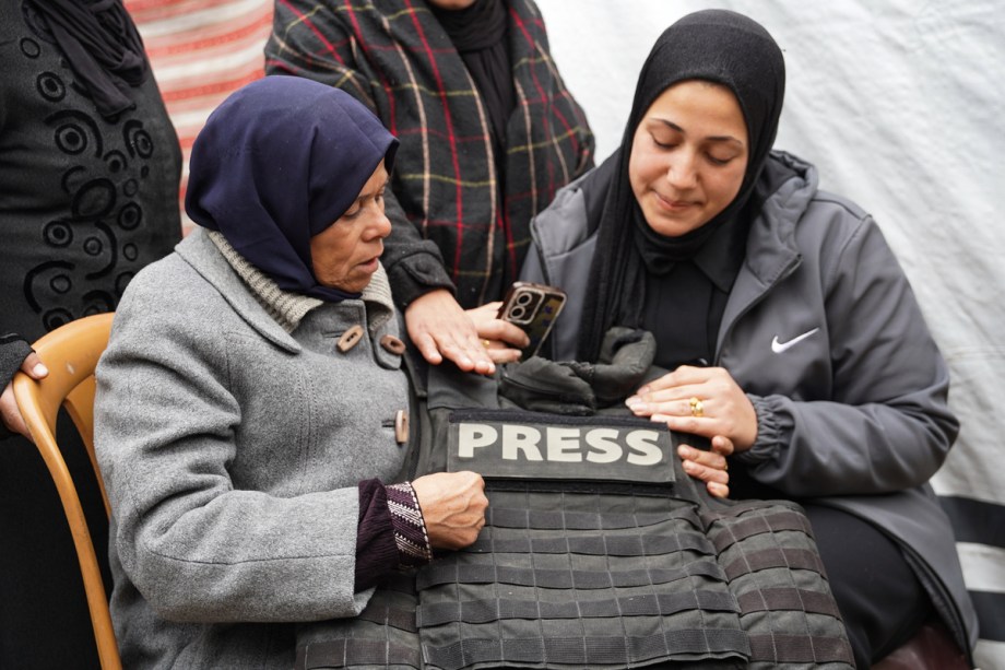 AFP calls for investigation into killing of its photographer in Gaza – Middle East Monitor