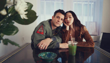 Luke Thompson and Yerin Ha Talk Bridgerton Season 4 Staircase, Lake, Benophie, and More