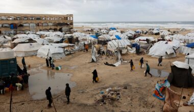 Photos: Gaza ceasefire brings no relief as Israeli bombings continue | Israel-Palestine conflict News