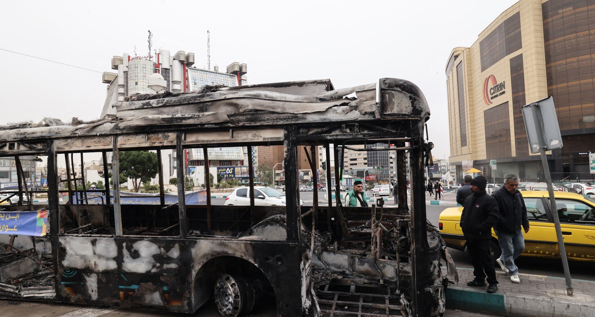 Why is Iran’s economy failing, prompting deadly protests? | Protests News