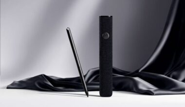 Motorola Introduces Moto Pen Ultra for Foldables and Moto Tag 2 Item Tracker