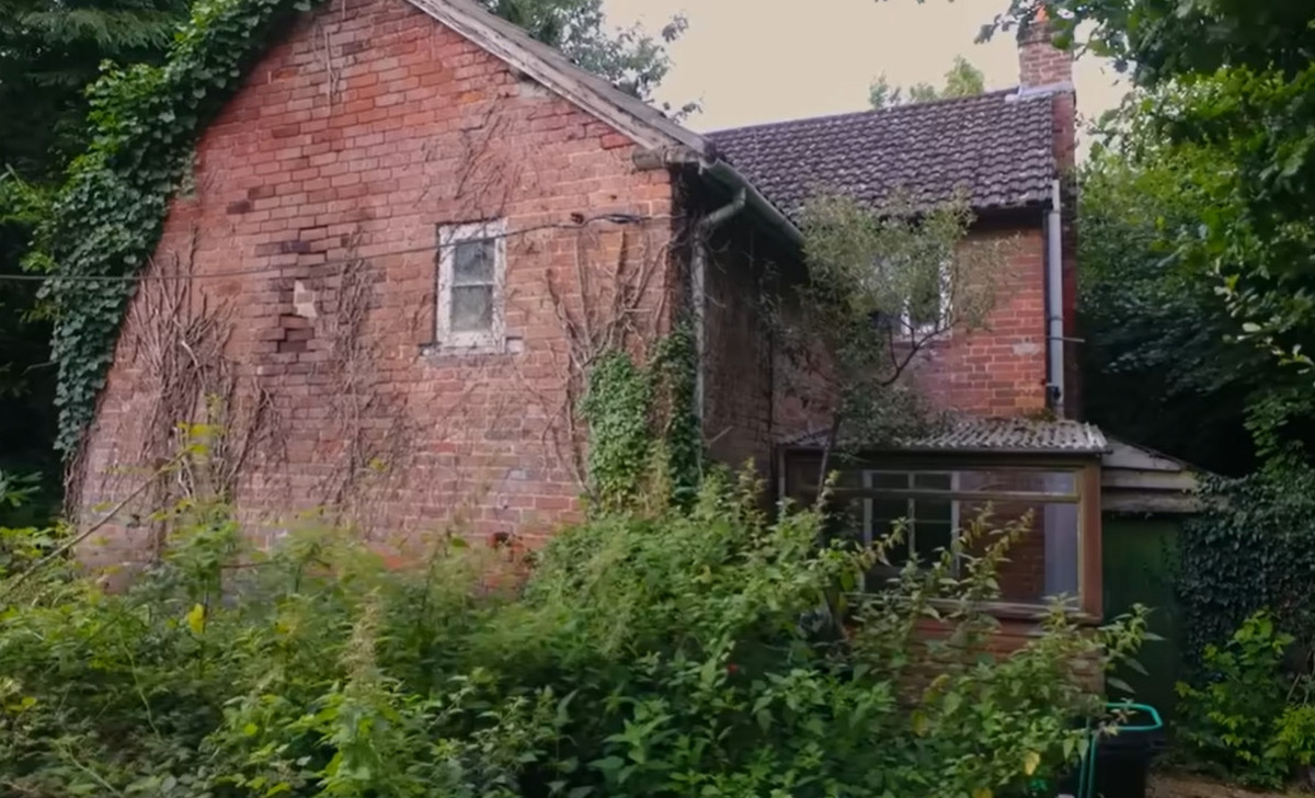 Abandoned house, renovation