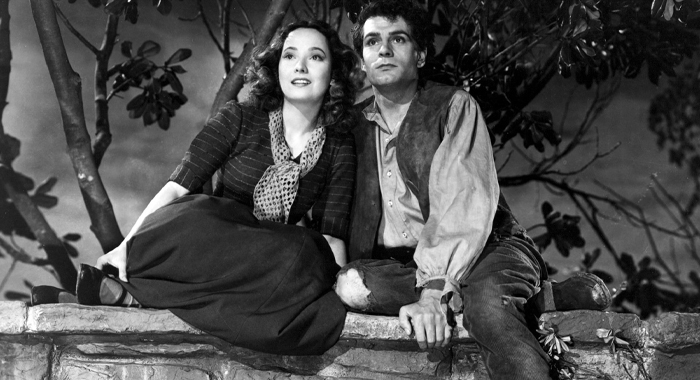 Merle Oberon and Laurence Olivier in Wuthering Heights (1939)