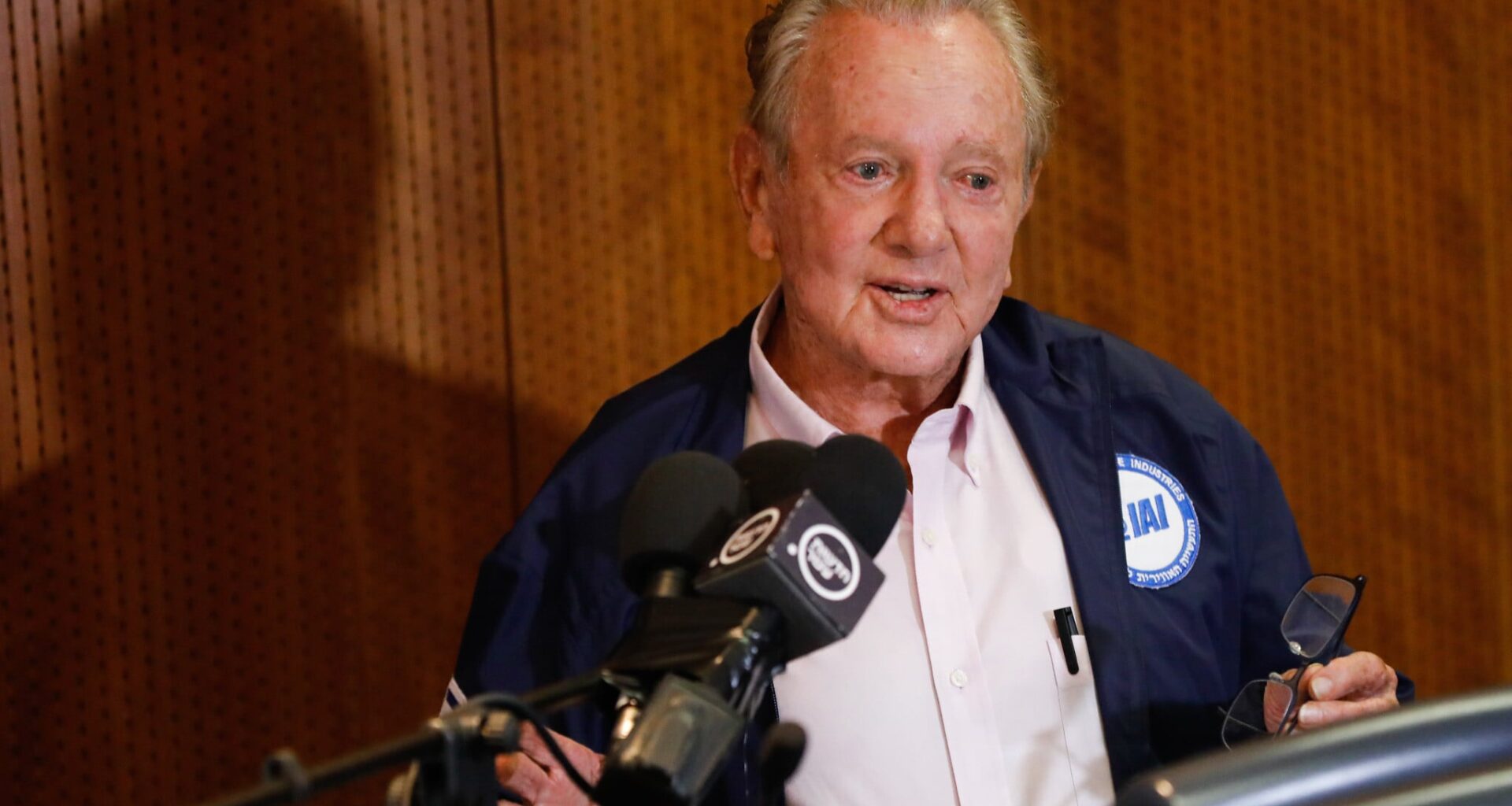 Morris Kahn, billionaire philanthropist who led Israeli moonshot, dies at 95