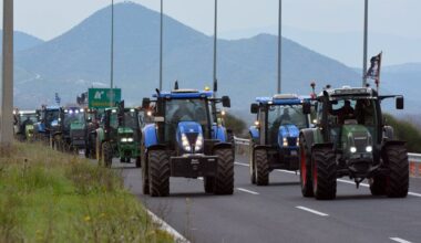 Drop in industrial output, rise in industrial costs