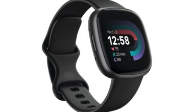 Google Puts Its Fitness Smartwatch on Clearance as the Fitbit Versa 4 Matches Black Friday Pricing at 40% Off