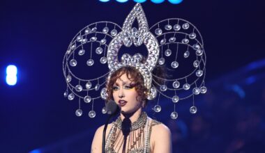 Chappell Roan Reflects on Importance of Community at Resonator Awards