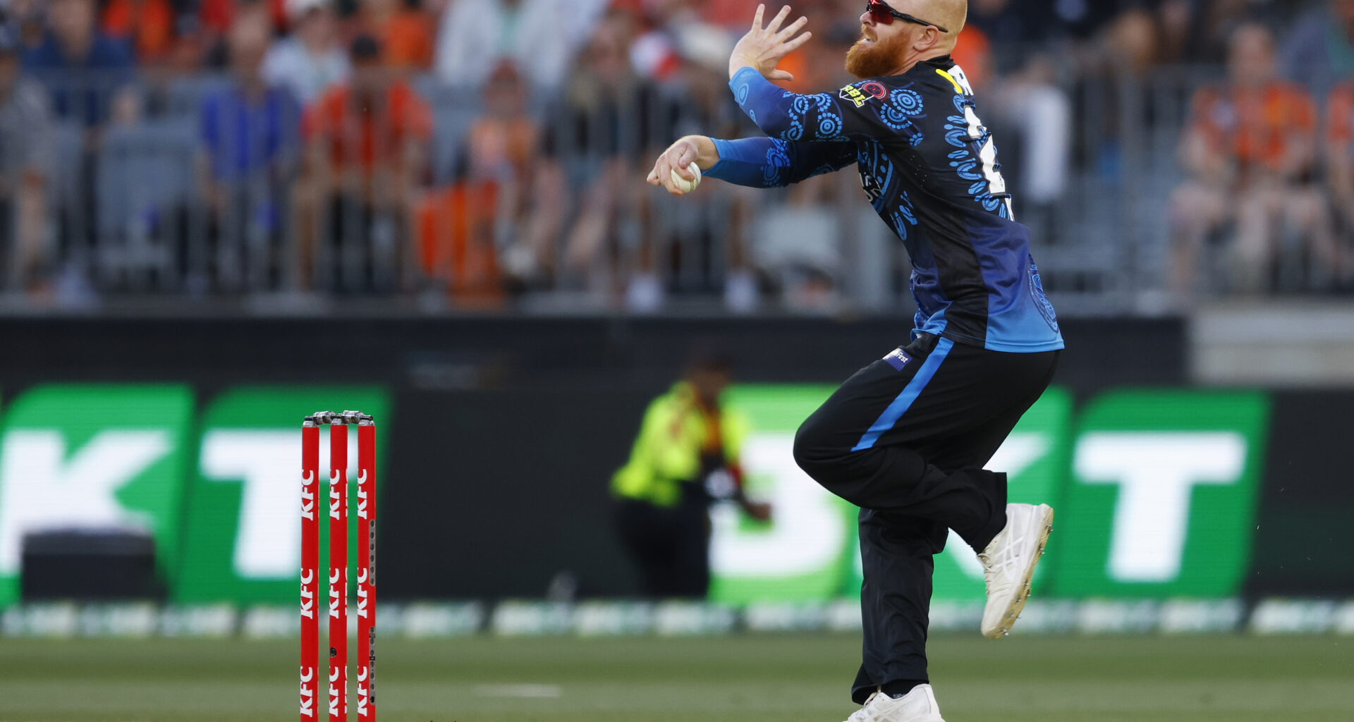 Strikers defeated by Scorchers at Optus Stadium