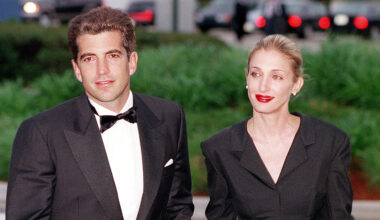 John F. Kennedy, Jr. and his wife Carolyn Bessette Kennedy arrive at the annual John F. Kennedy Library Foundation dinner and Profiles in Courage awards in honor of the former President's 82nd Birthday, Sunday, May 23, 1999 at the Kennedy Library in Boston, MA.