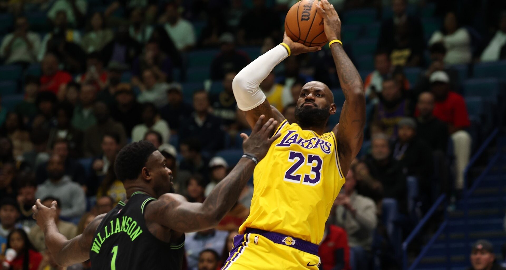 Cavaliers’ Max Strus out for another month after foot surgery