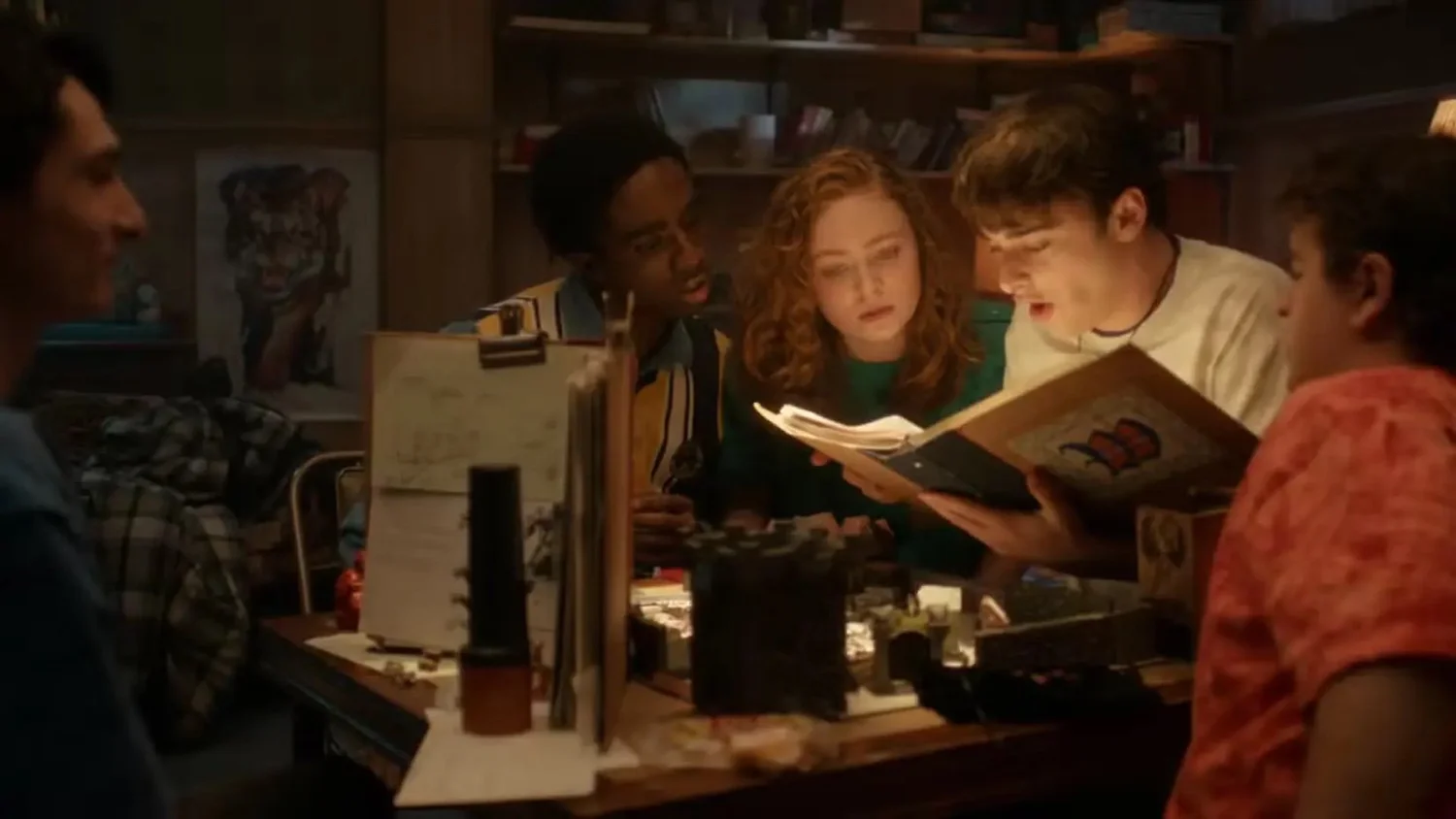 How the STRANGER THINGS Finale Was Designed to End Where the Series Began — GeekTyrant