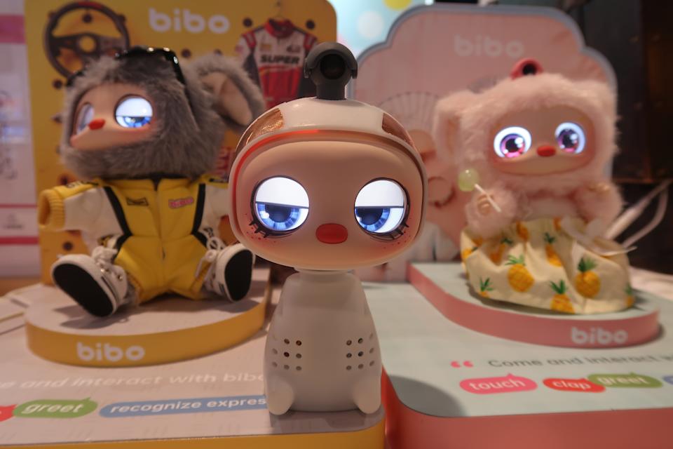 Bibo robot without the fur