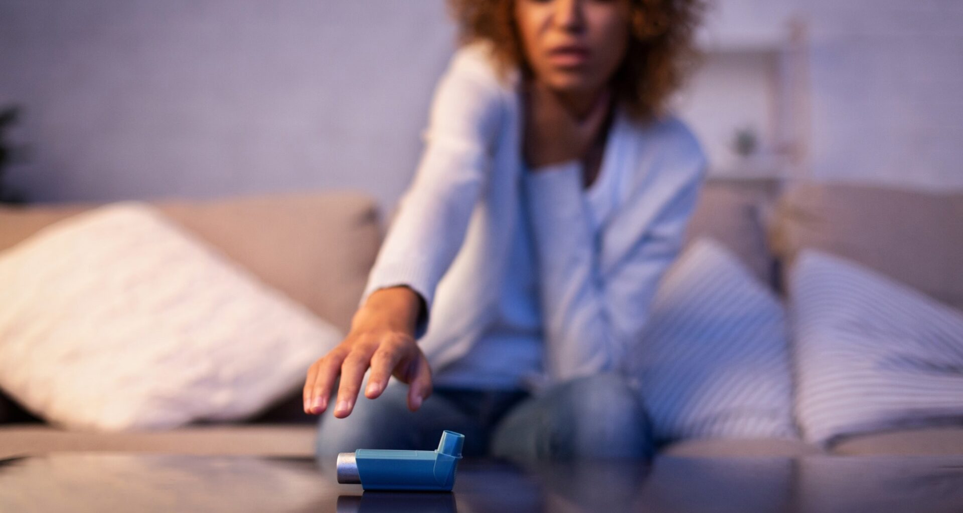 Study: The ratio of circulatory levels of sphingolipids to steroids predicts asthma exacerbations. Image Credit: Prostock-studio / Shutterstock