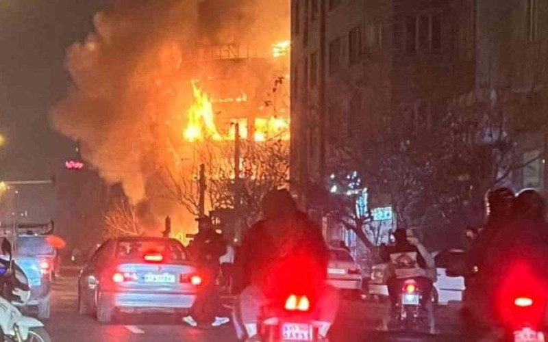 Iran at the Point of No Return: A Radical Uprising Against Dictatorship