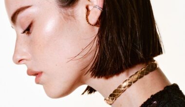 Gracie Abrams wearing Chanel's Coco Crush supple choker.