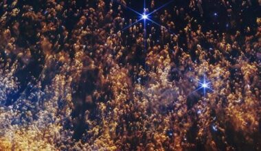 James Webb Space Telescope Captures the Stunning Demise of a Star in the Helix Nebula