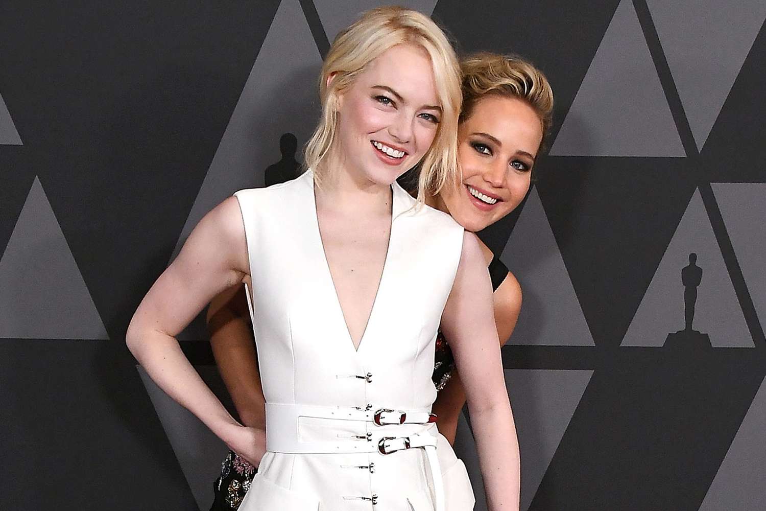 Jennifer Lawrence wants Emma Stone to apologize for SAG nomination