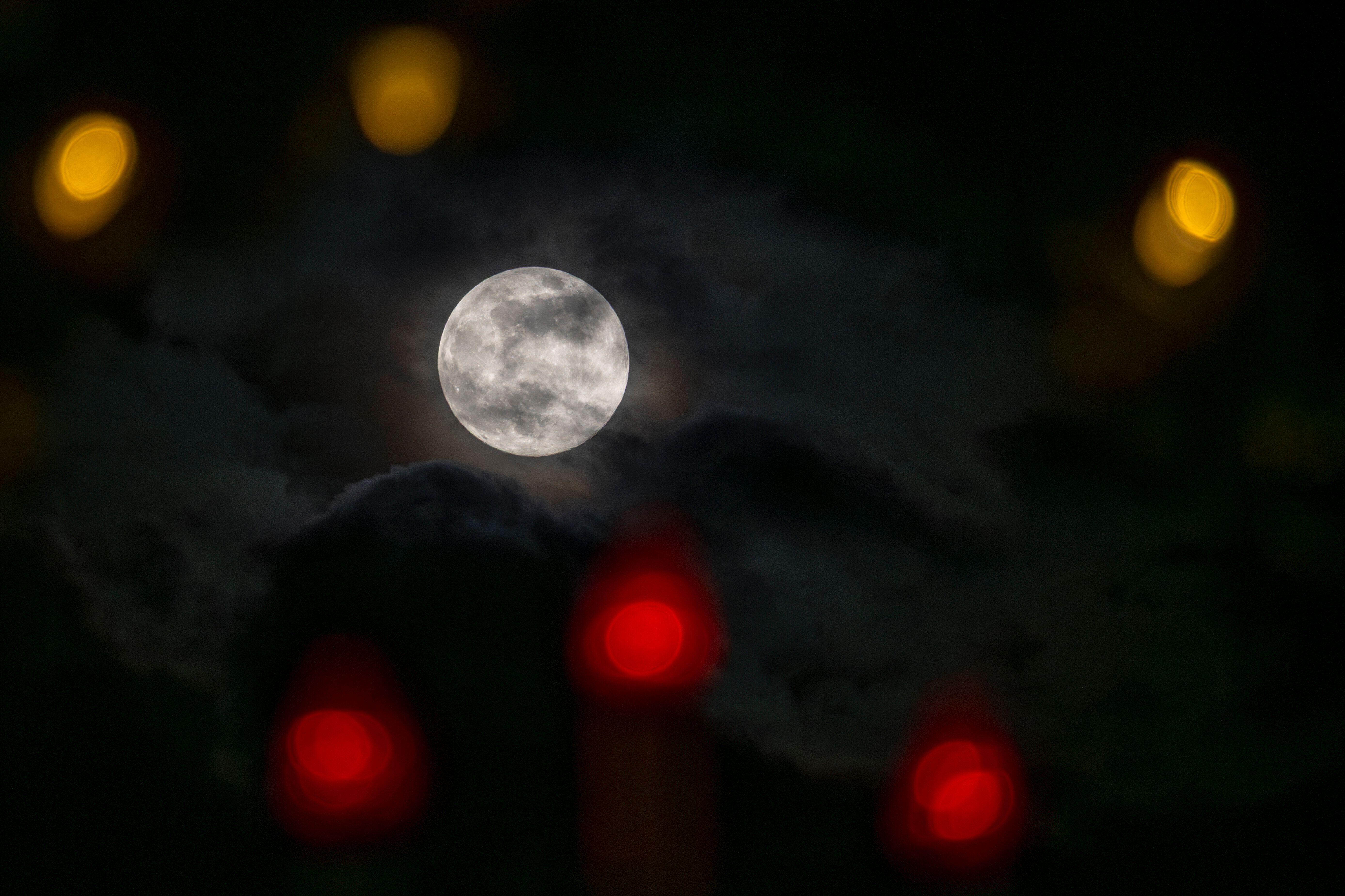 The Wolf Moon photographed above Chicago.