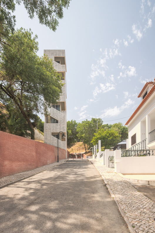 Universal Accessibility  - Coruche / CVDB arquitectos + HAHA Arquitectura Paisagista - Image 5 of 33